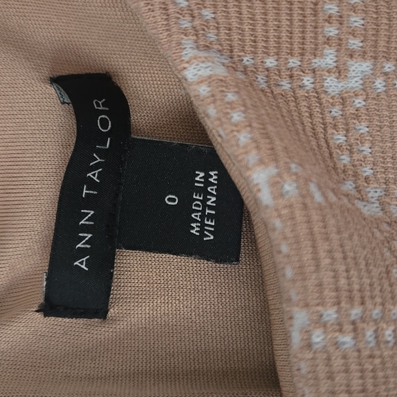 Ann Taylor Tan Checkered Sleeveless Dress Size 0 - Picture 4 of 9